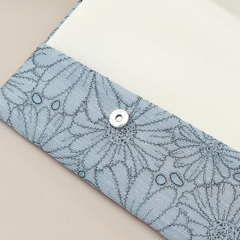 4th image: Japanese Magnetic Pouch - Marguerite , Blue tones | 10006-014