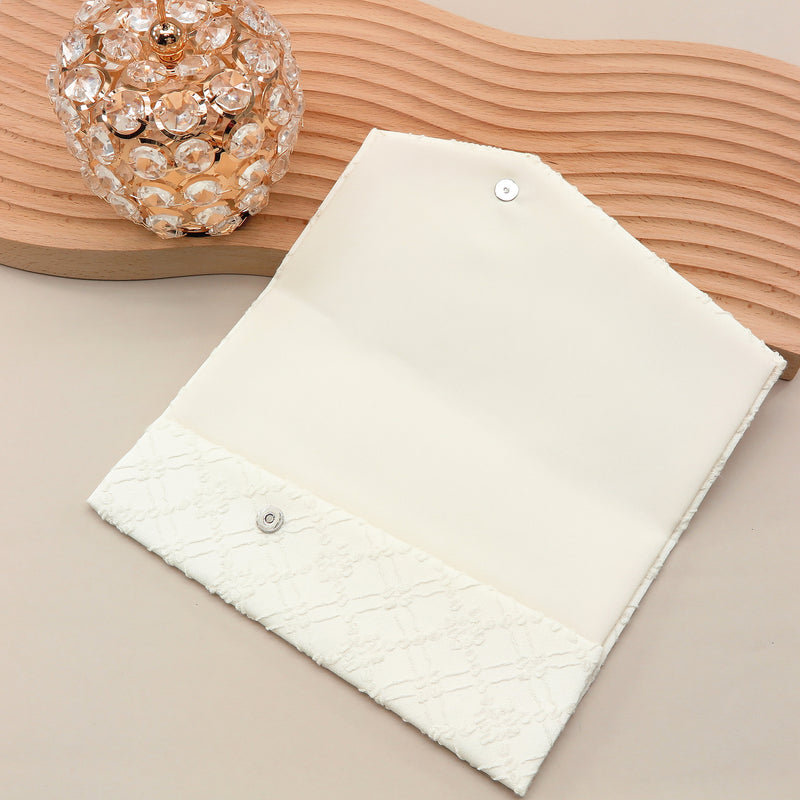 3nd image: Japanese Magnetic Pouch - Trellis , White tones | 10006-032