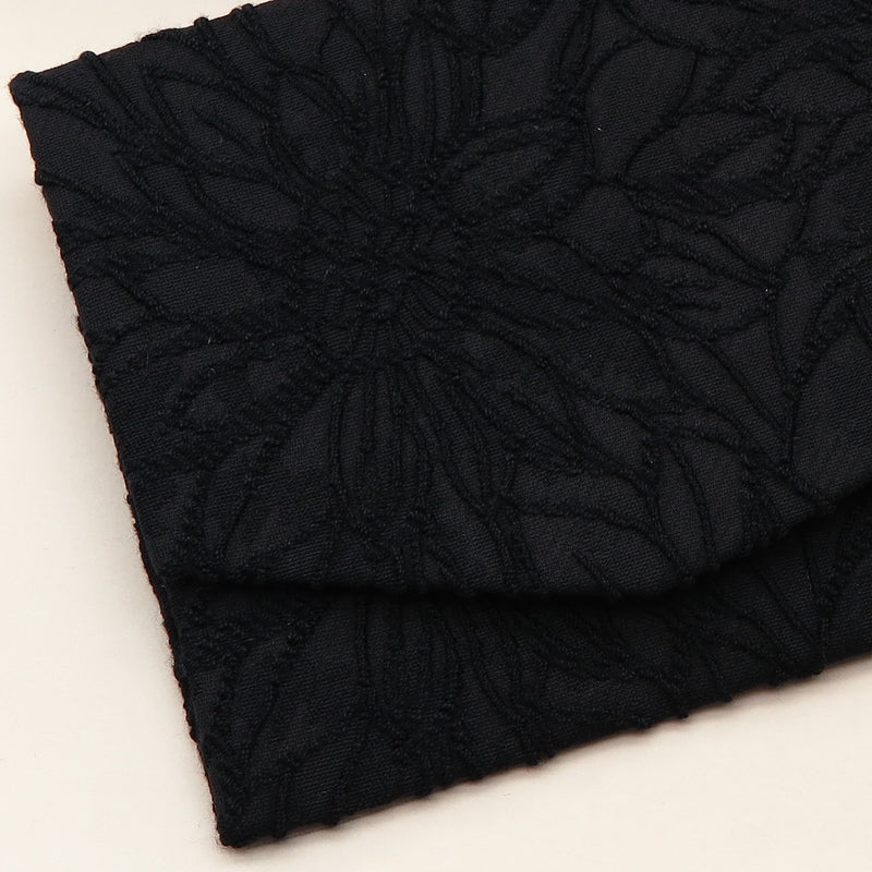 2nd image: Japanese Magnetic Pouch - Chrysanthemum , Black tones | 10006-033