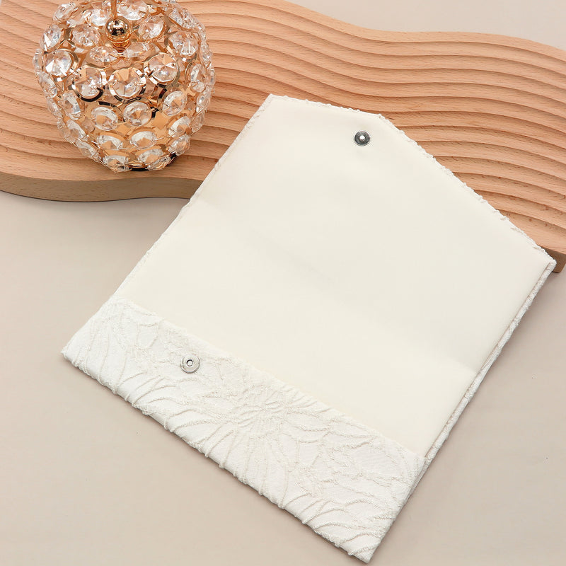 3nd image: Japanese Magnetic Pouch - Chrysanthemum , White tones | 10006-034