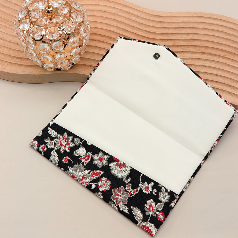 3nd image: Japanese Magnetic Pouch - Floral Paisley , Black tones | 10006-050