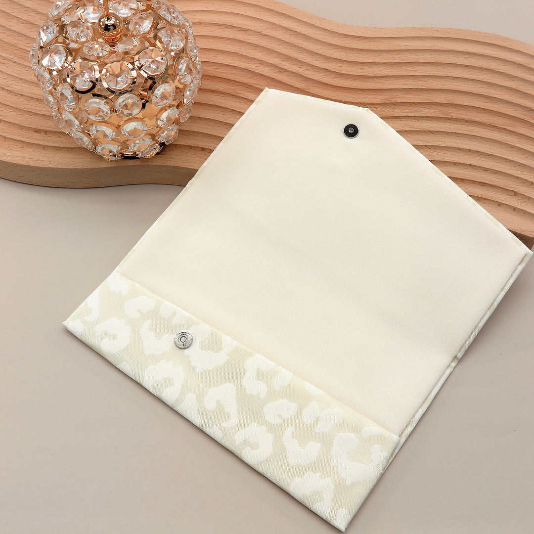 3nd image: Japanese Magnetic Pouch - Leopard , Ivory tones | 10006-091